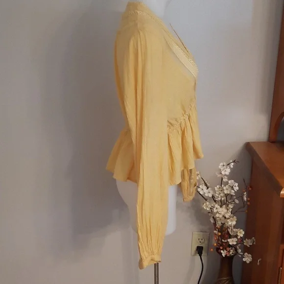 FP Obeiri Blouse - Picture 13 of 16